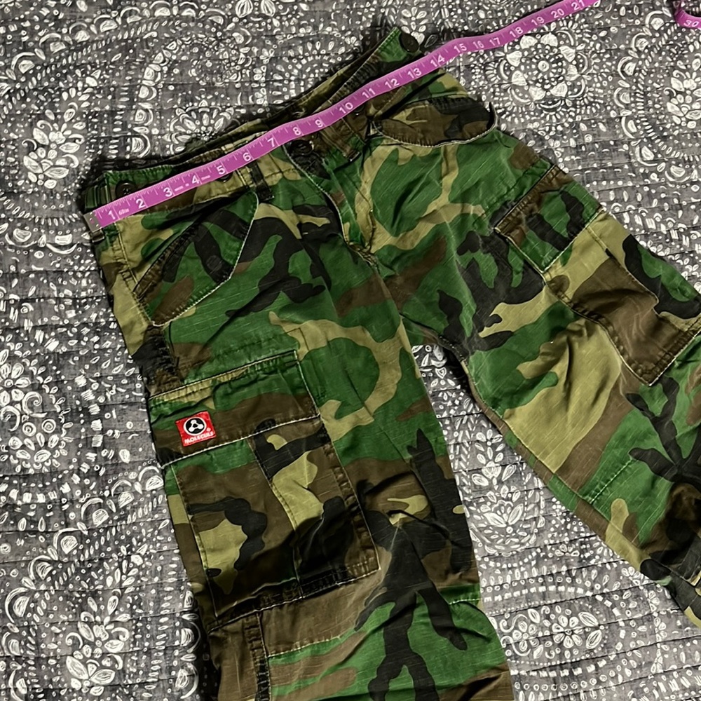 Molecule cargo pants